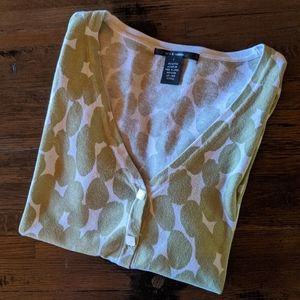 All Seasons Cardigan! 89th & Madison. Lg